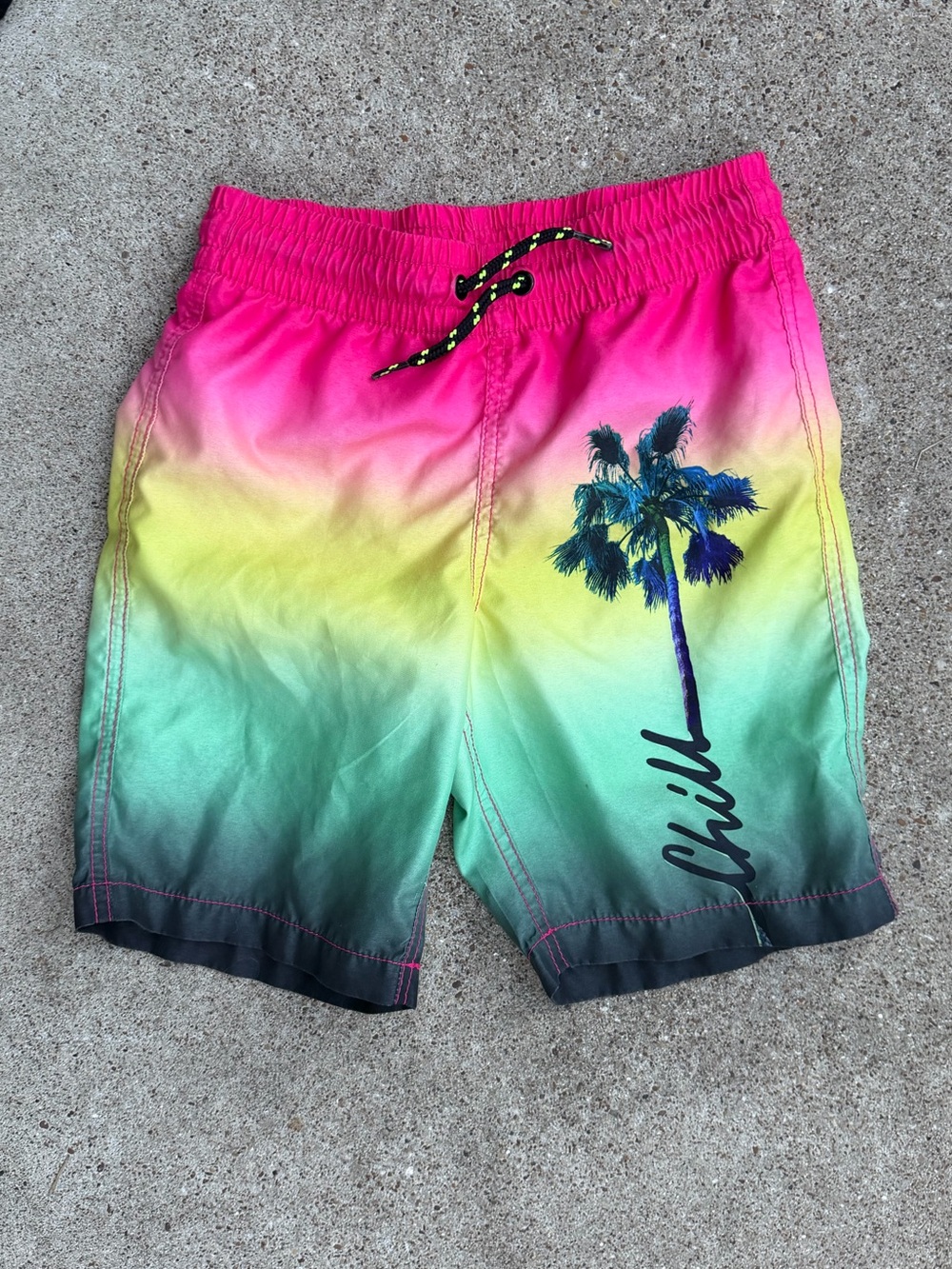 Old Navy 8 swim trunks